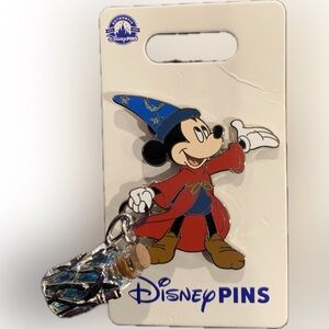 Disney trading pin “Magic Dust Vial Dangler"